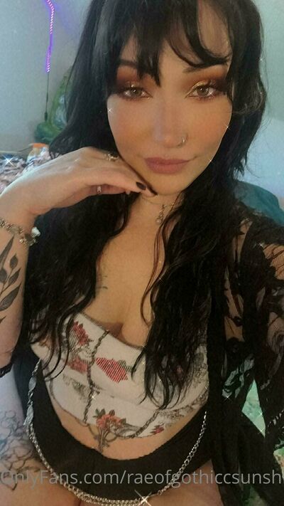 Raeofgothiccsunshine