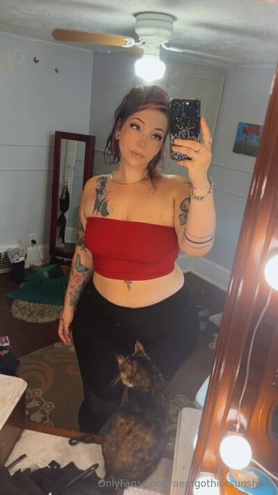 Raeofgothiccsunshine