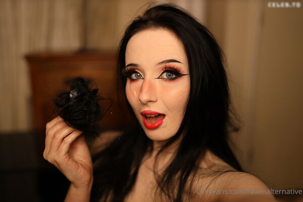 Ravenalternative