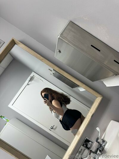 Redeviee