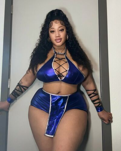 Roxiiee96