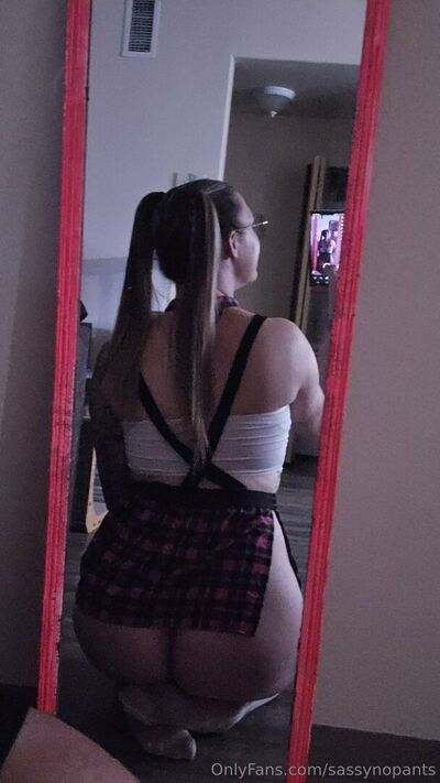 Sassynopants