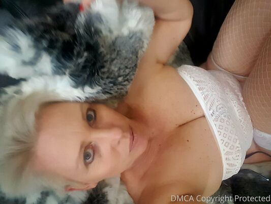 Sexymatureaussielady