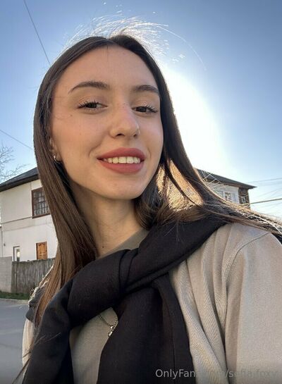 Sofia-foxy