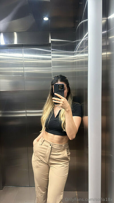 Sofia18x