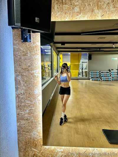 Sofia18x