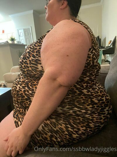 Ssbbwladyjiggles