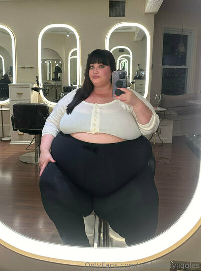 Ssbbwladyjiggles