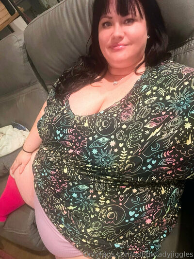 Ssbbwladyjiggles