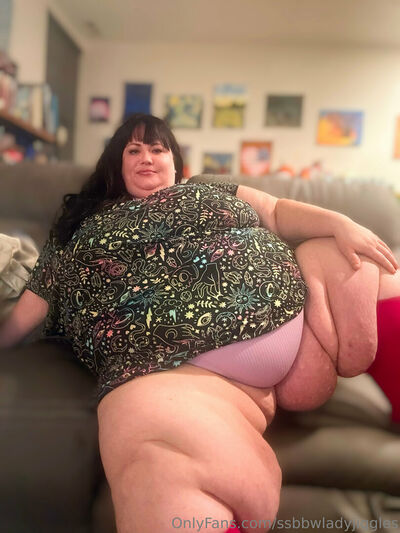 Ssbbwladyjiggles