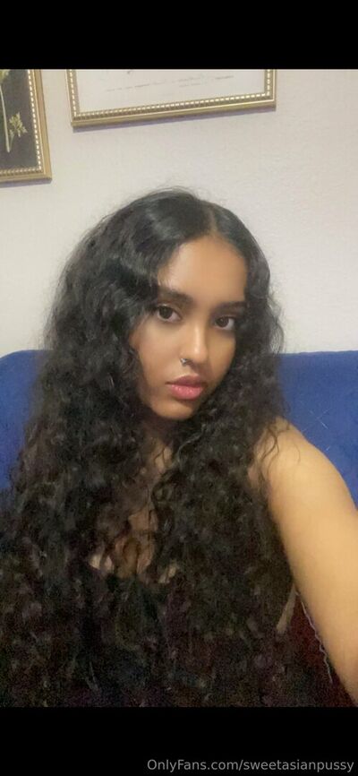 Sweetasianpussy