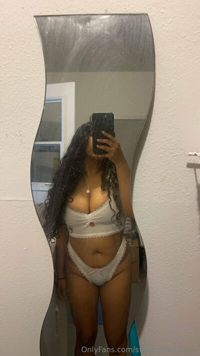Sweetasianpussy