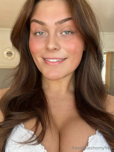 Sweetpieshornyfree