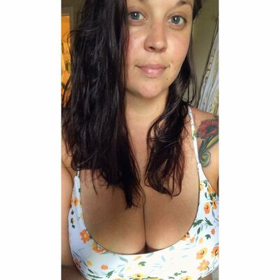 Tallnerdywoman