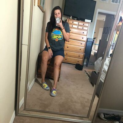 Tallnerdywoman