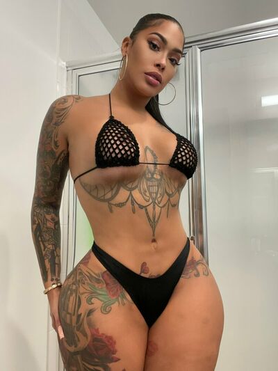 Tattedupholly