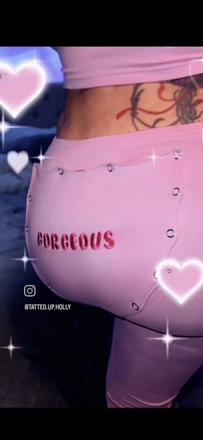 Tattedupholly