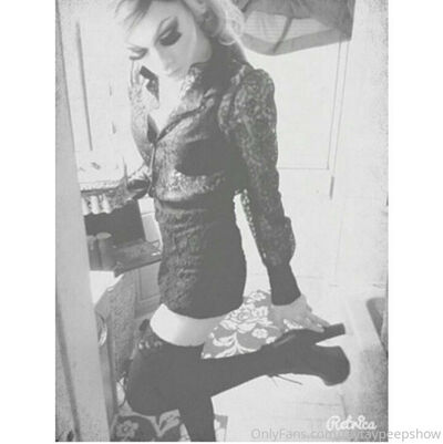 Taytaypeepshow