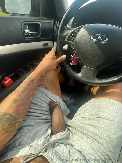 Thareal2tupac
