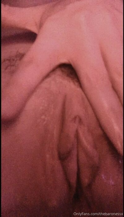 Thebaronessx