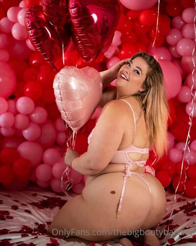 Thebigbootybarbie2