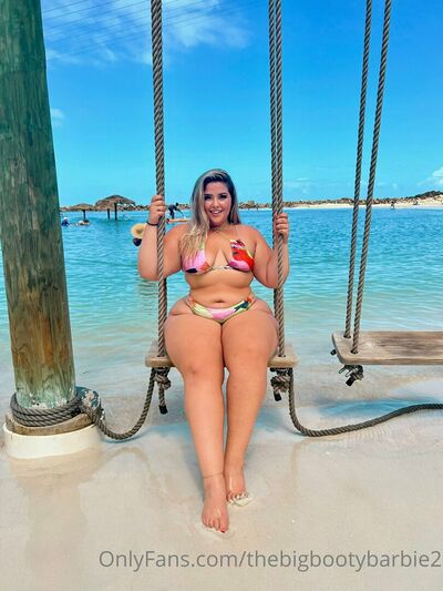 Thebigbootybarbie2