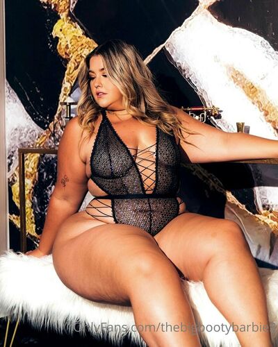 Thebigbootybarbie2