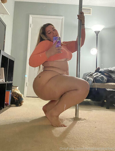 Thebigbootybarbie2