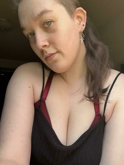 Thefoxnamedkitty
