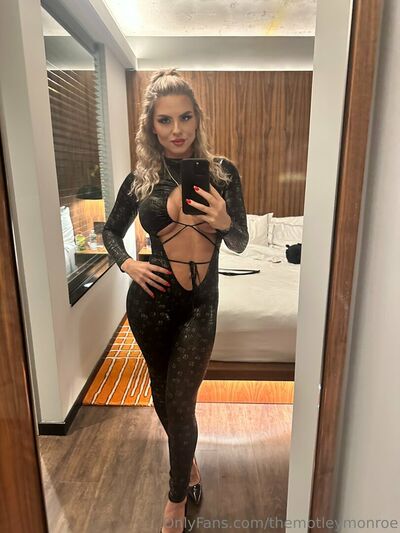 Themotleymonroe