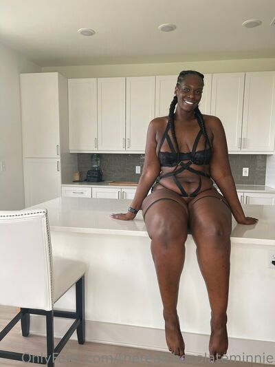 Therealchocolateminnie