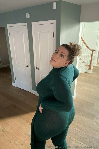 Therealvixenval