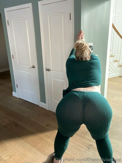 Therealvixenval