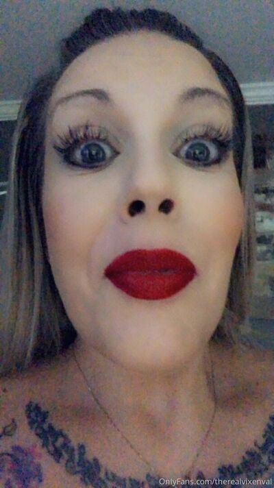 Therealvixenval