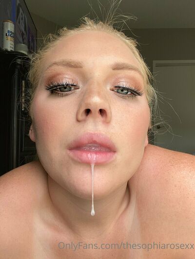 Thesophiarosexx