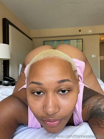 Thickassdaphne