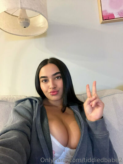Tiddiedbabe2