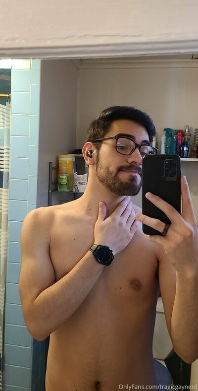 Tragicgaynerd