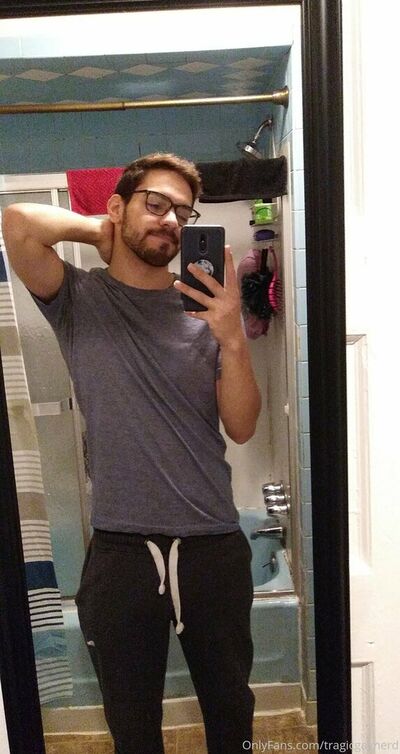Tragicgaynerd