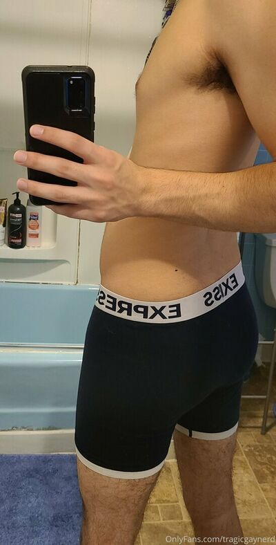 Tragicgaynerd