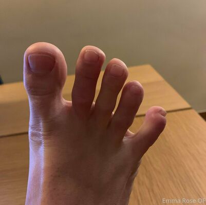 Twofeet10toes