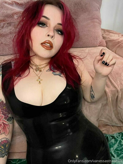 Vanessastrawbe1