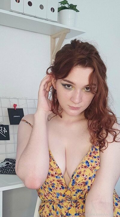 Vickyfoxx