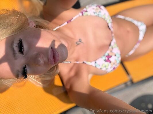 Xcrystalthayerx