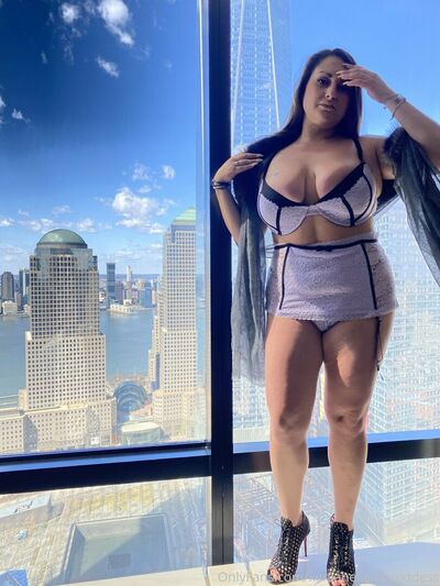 Xeniahelleincgoddess