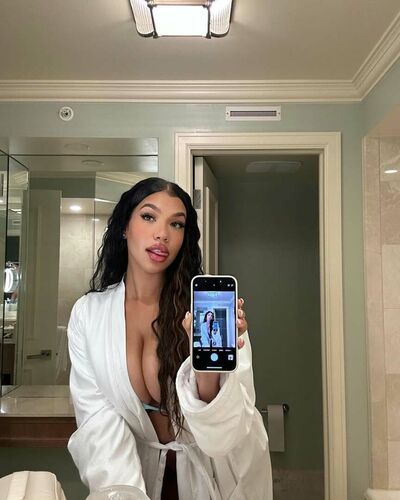 Xttiona