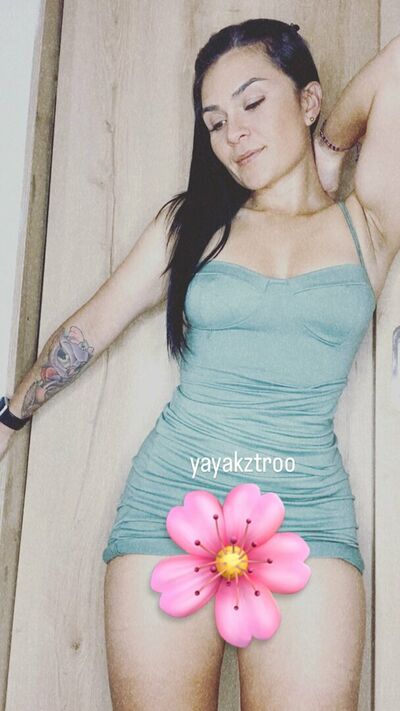 Yayakztroo
