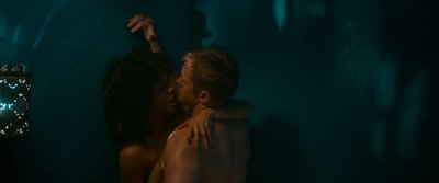 Тесса Томпсон