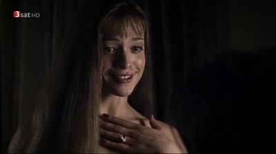 Джули Энгельбрехт