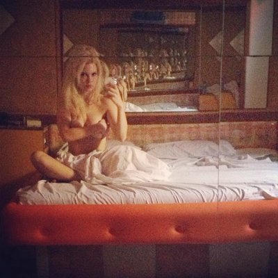 Дженни Хаттон